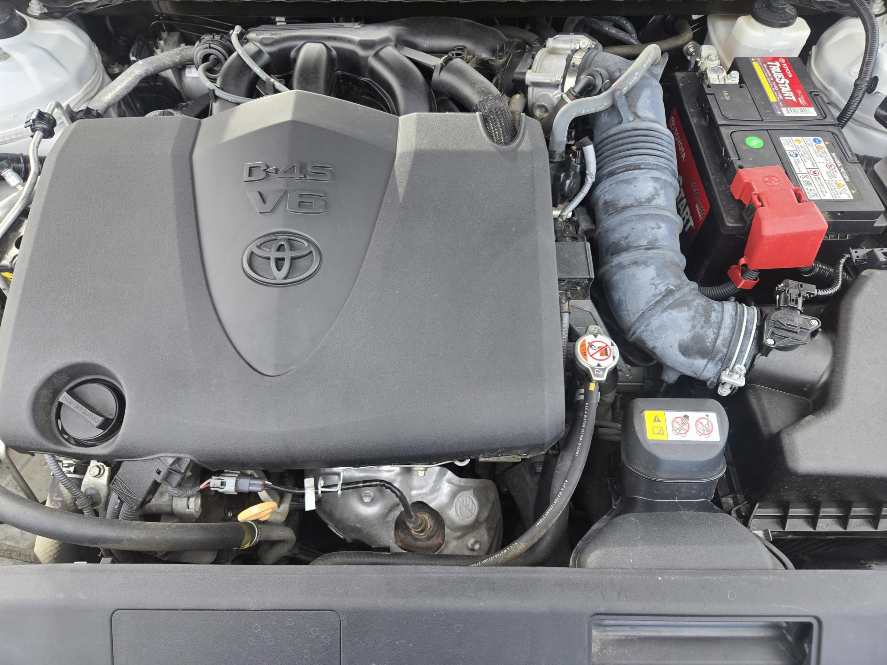 Used 2022 Toyota Avalon Limited image 26