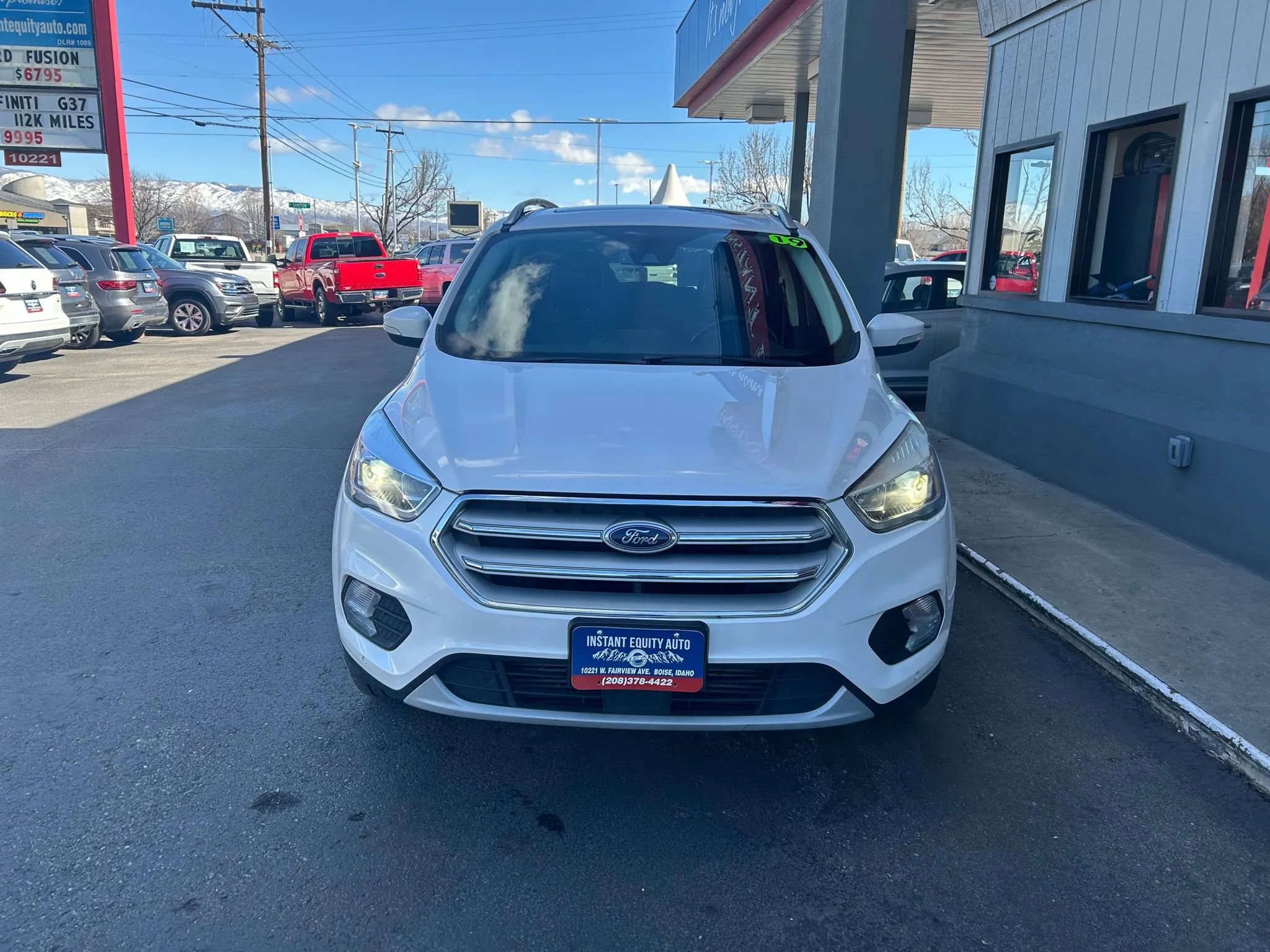 Used 2019 Ford Escape Titanium image 33