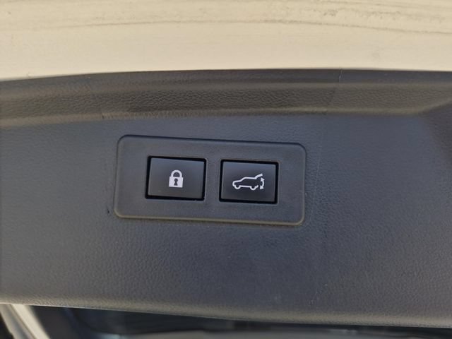 Used 2021 Subaru Outback Touring w/ Popular Package #2 AWD/4WD image 14