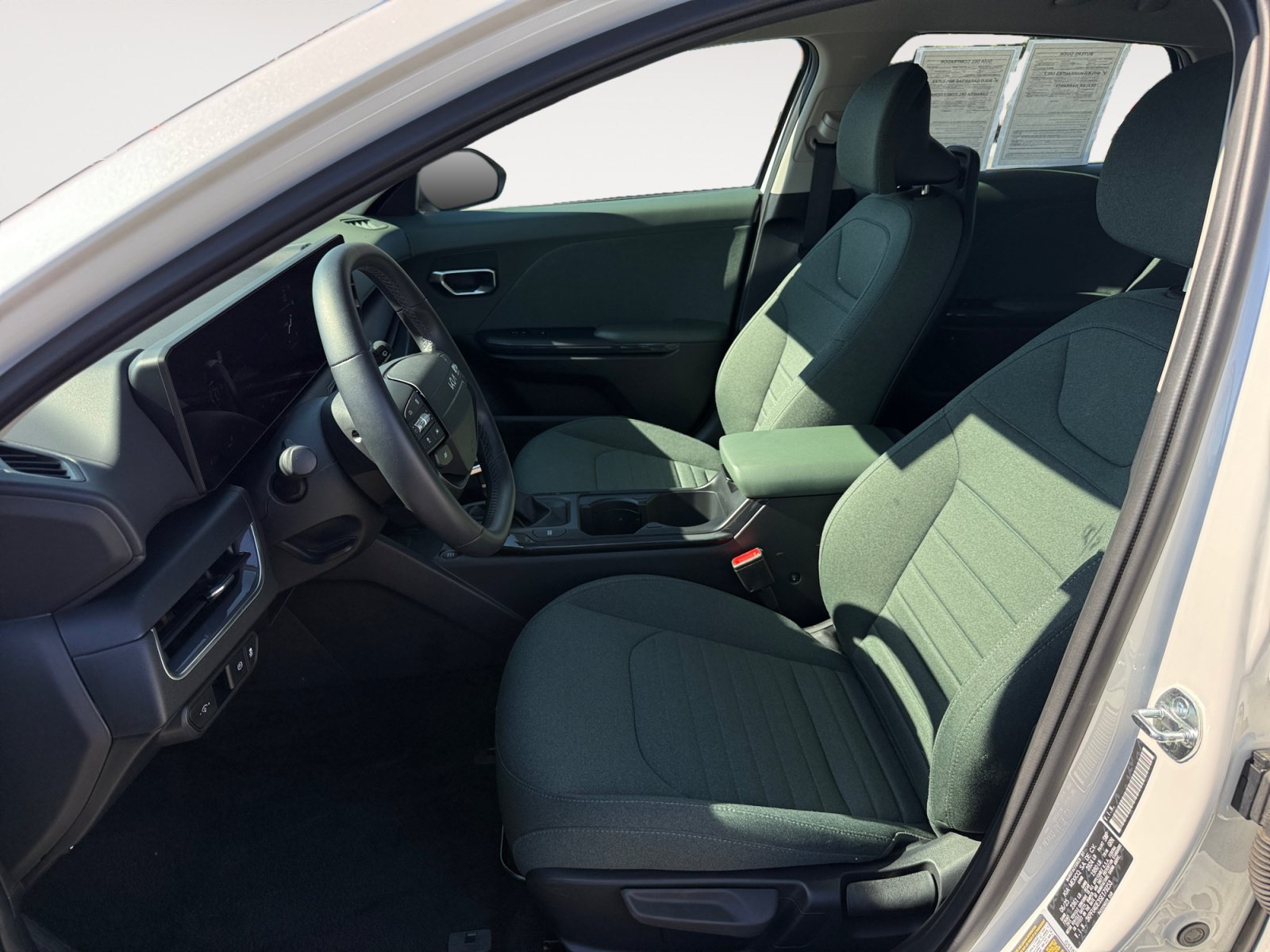 Certified 2025 Kia K4 EX FWD image 10