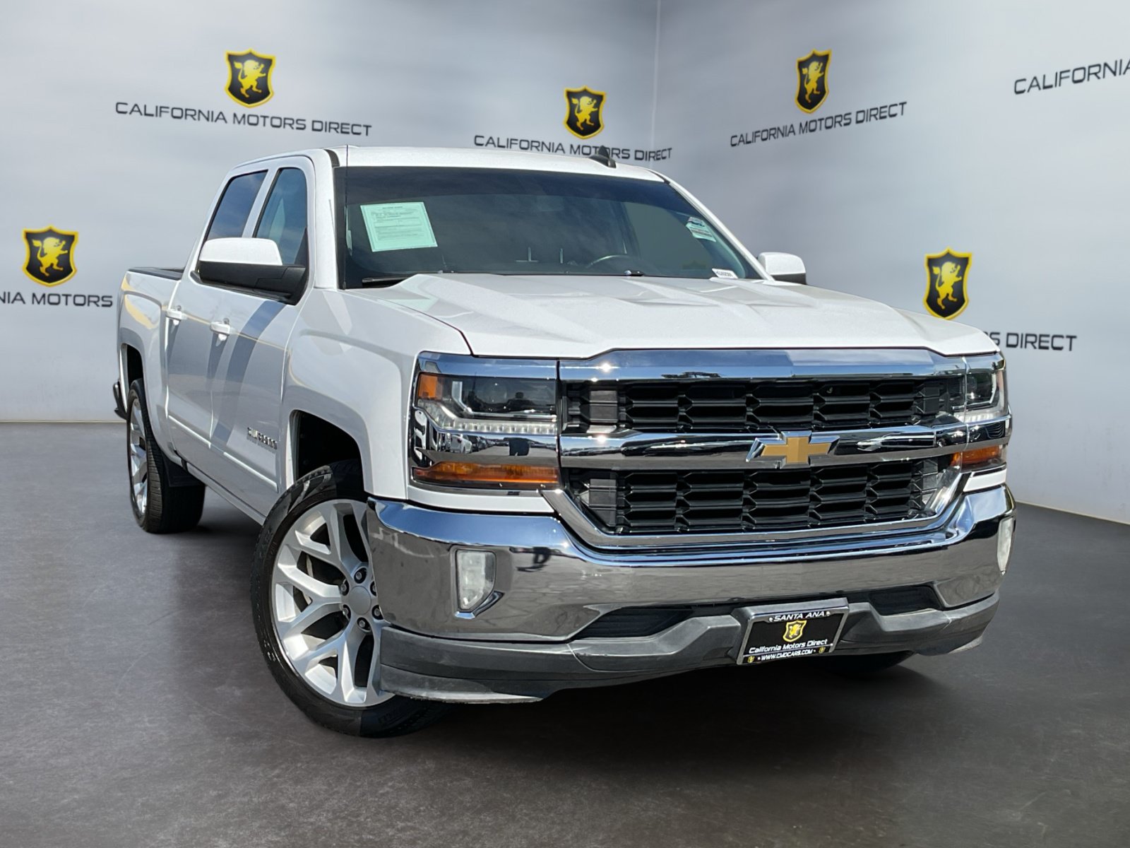 Used 2017 Chevrolet Silverado 1500 LT w/ LT Fleet Convenience Package RWD image 3