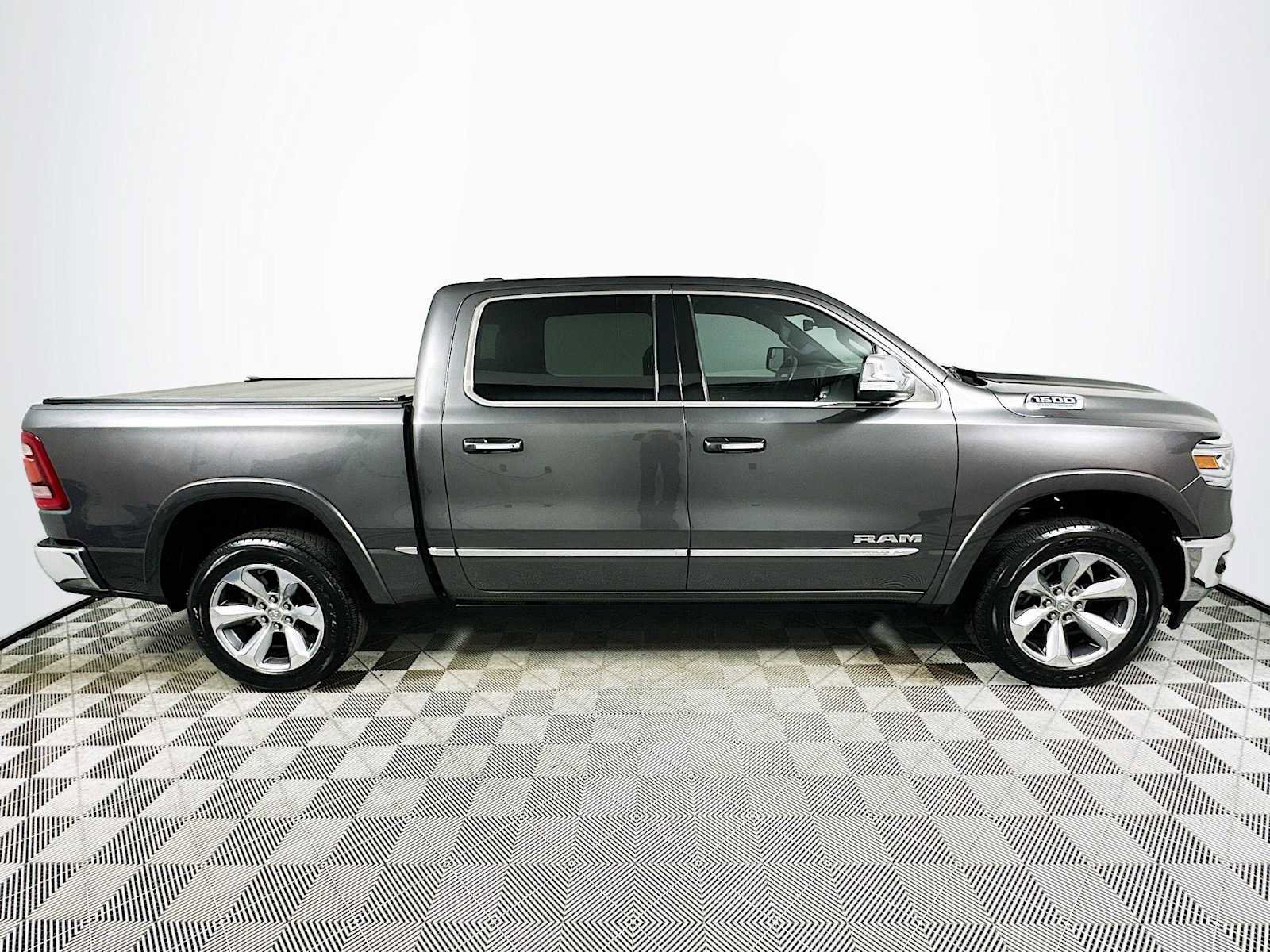 Used 2021 RAM 1500 Limited image 8