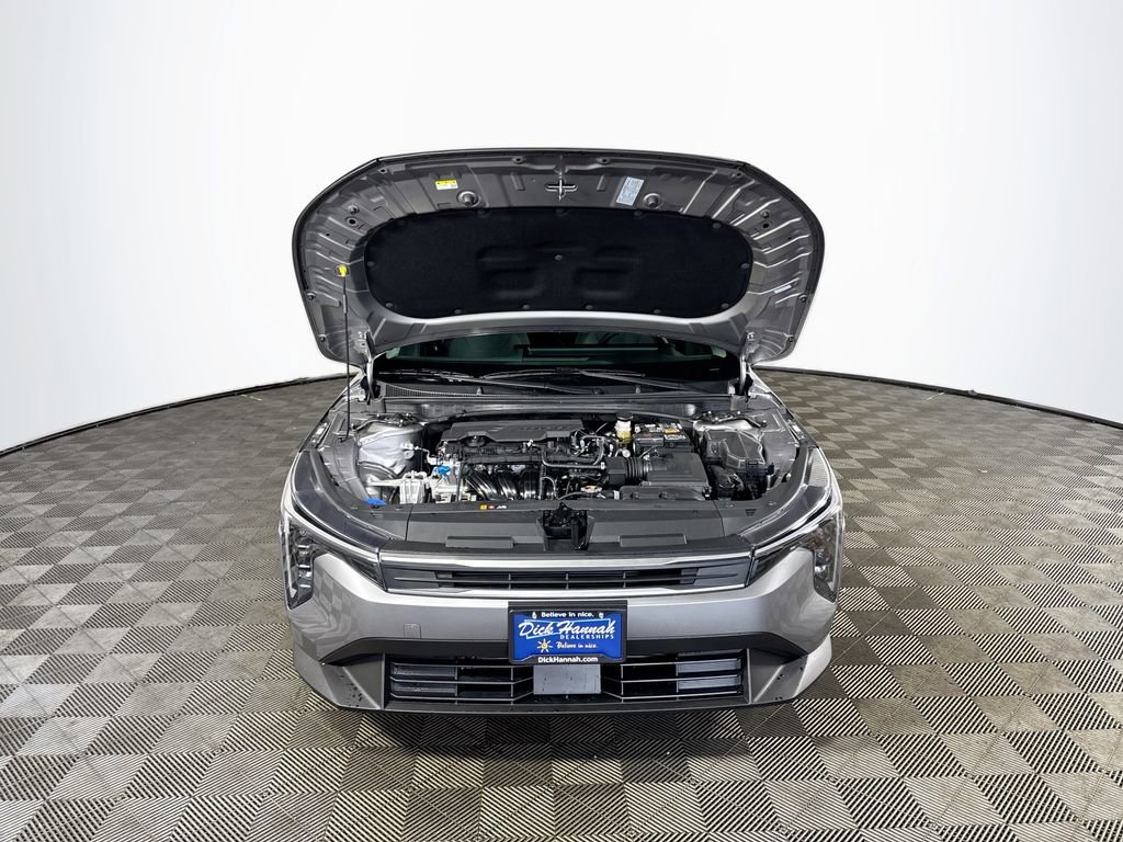 New 2025 Kia K4 LXS image 21
