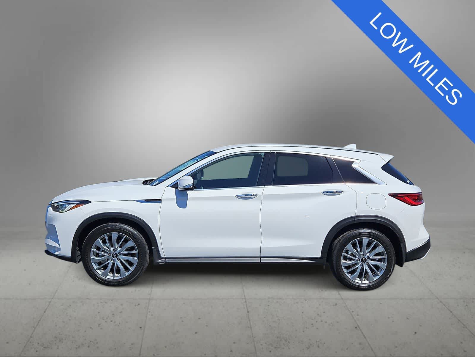 Used 2025 INFINITI QX50 Pure AWD/4WD image 5