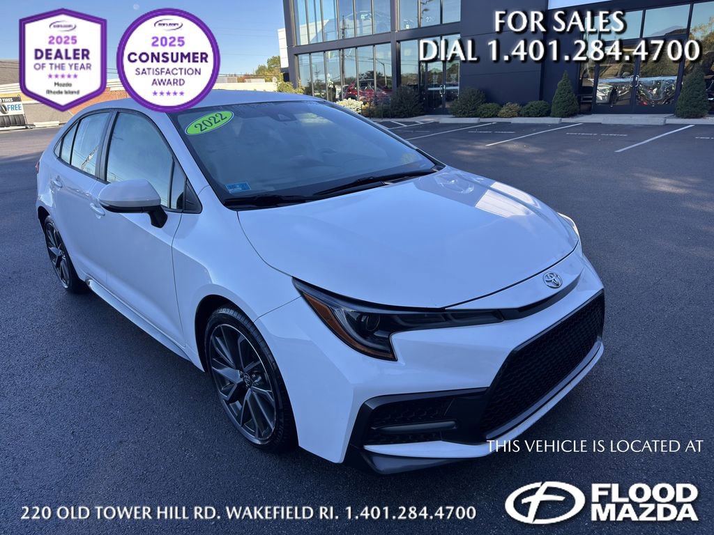 Used 2022 Toyota Corolla SE image 3