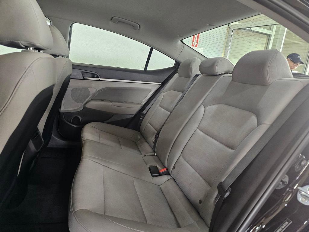 Used 2018 Hyundai Elantra SEL FWD image 51