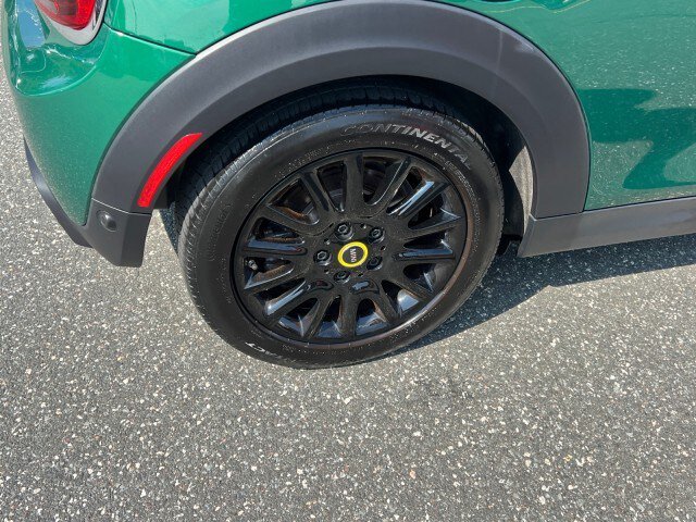 Used 2023 MINI Cooper SE FWD image 28
