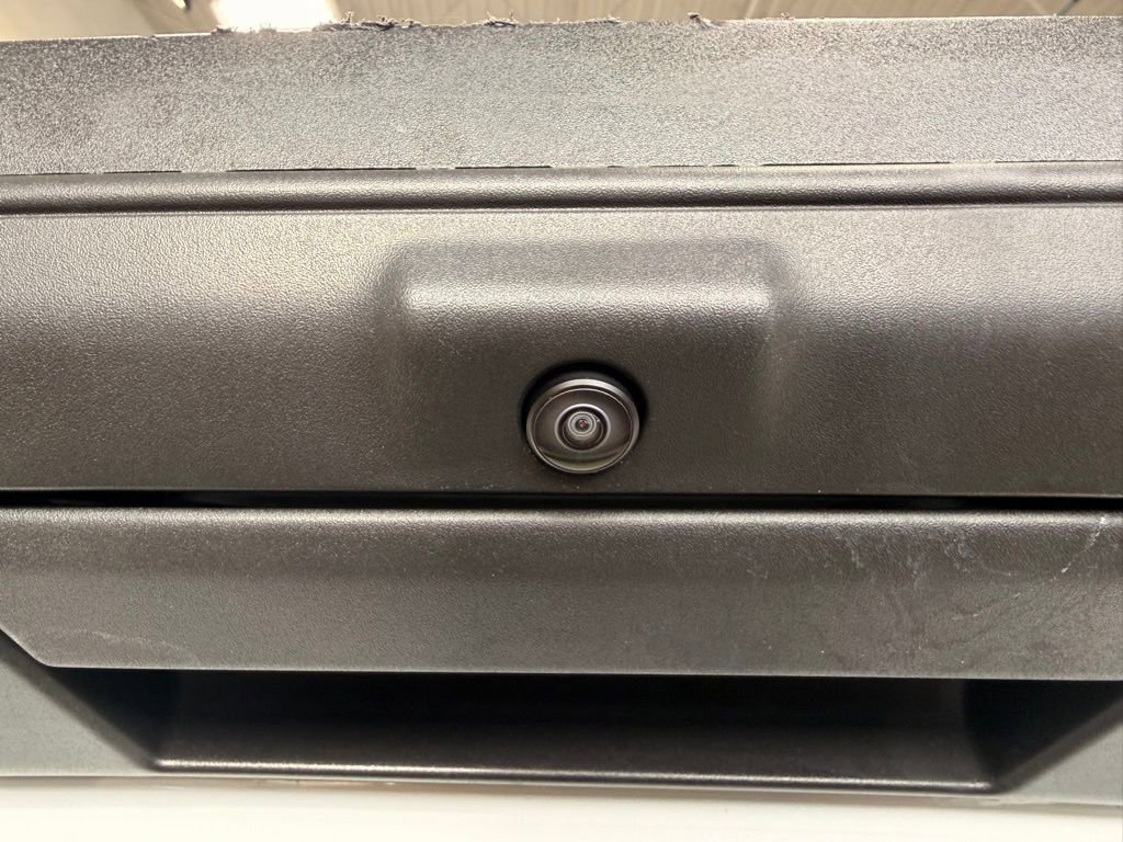 Used 2023 Ford F150 XLT w/ Trailer Tow Package image 7