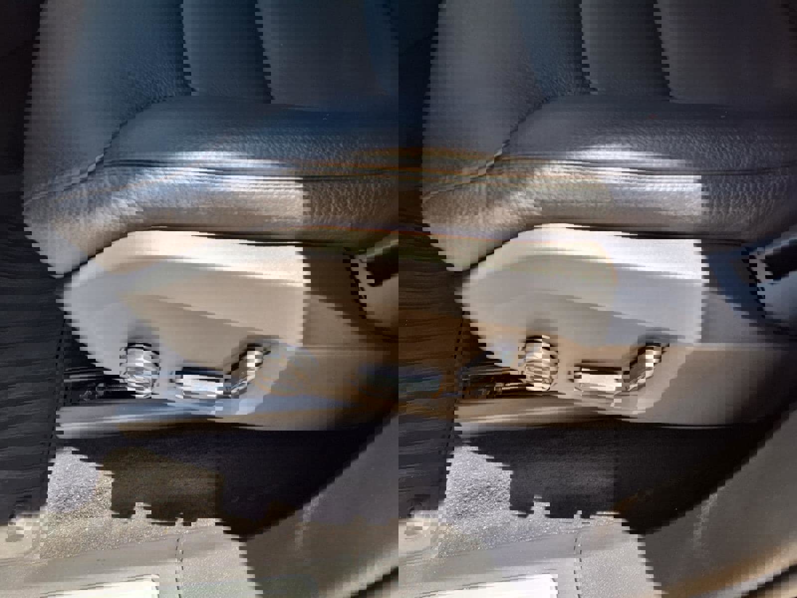 Certified 2024 Volvo XC90 B6 Plus image 22