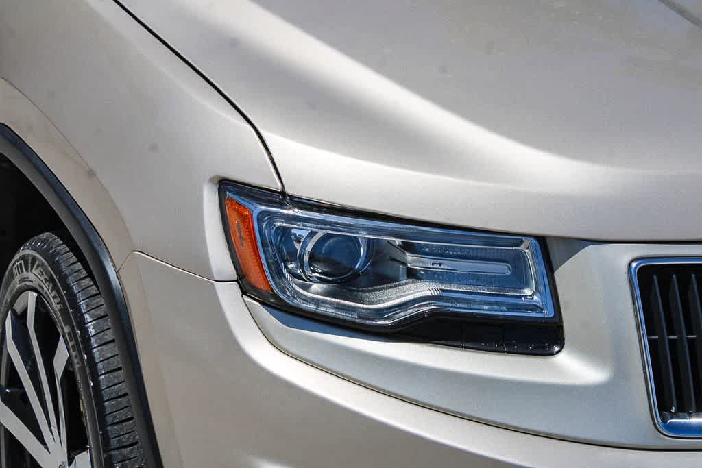 Used 2014 Jeep Grand Cherokee Limited w/ Luxury Group II AWD/4WD image 4