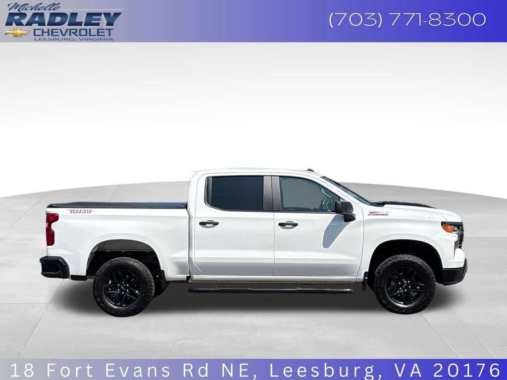 Used 2025 Chevrolet Silverado 1500 Custom Trail Boss AWD/4WD image 7