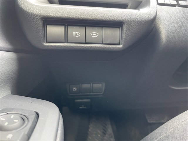 New 2026 Toyota Prius LE image 17