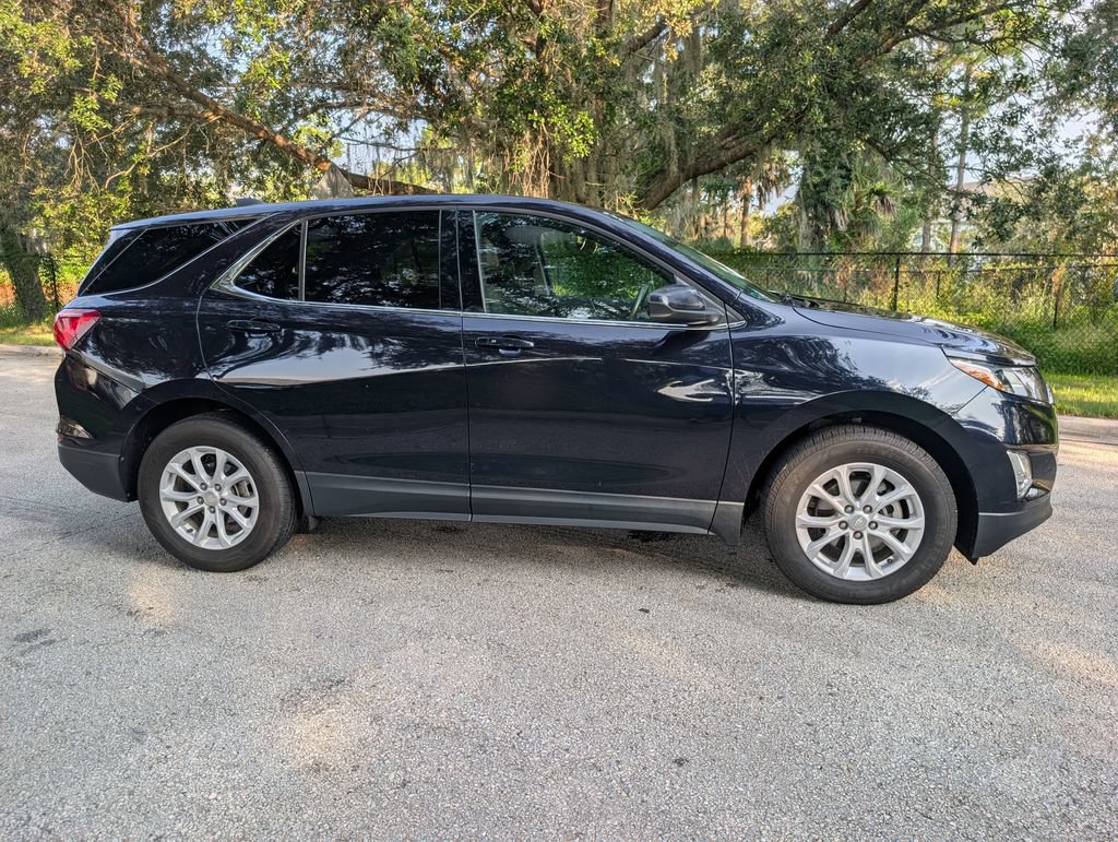Used 2020 Chevrolet Equinox LT w/ LPO, Floor Liner Package AWD/4WD image 10