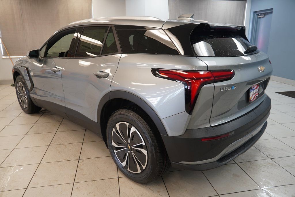 New 2026 Chevrolet Blazer EV LT FWD image 10