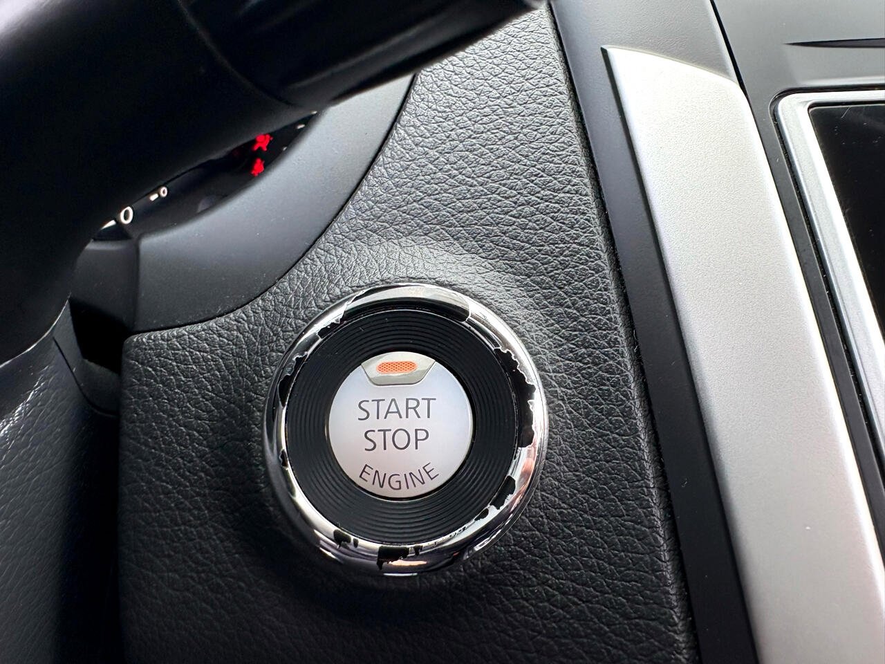 Used 2017 Nissan Altima 2.5 SR image 26