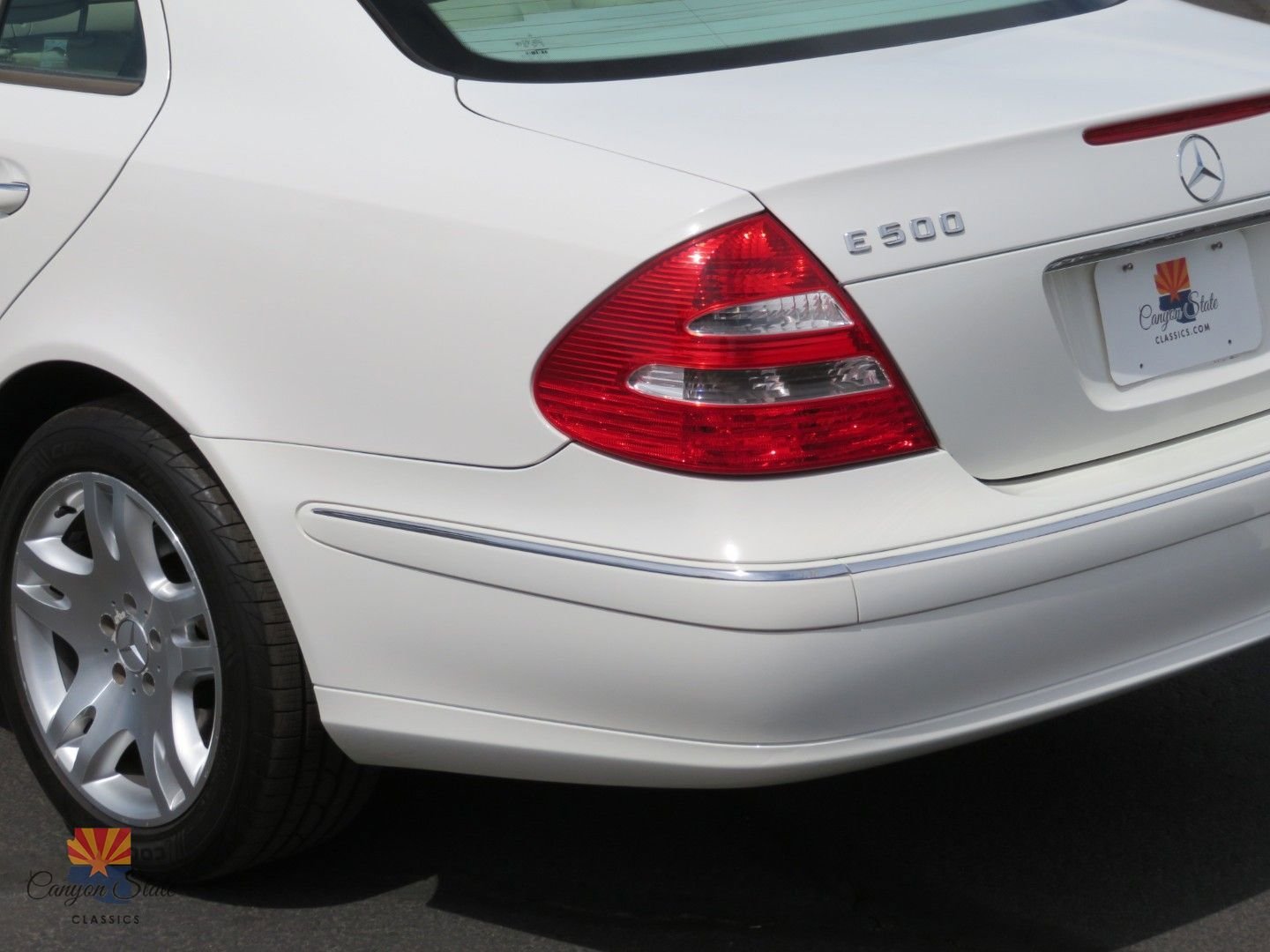 Used 2003 Mercedes-Benz E 500 Sedan w/ X2 Opt Pkg image 15