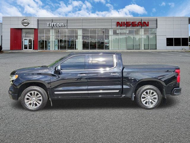 Used 2024 Chevrolet Silverado 1500 High Country w/ High Country Premium Package AWD/4WD image 7
