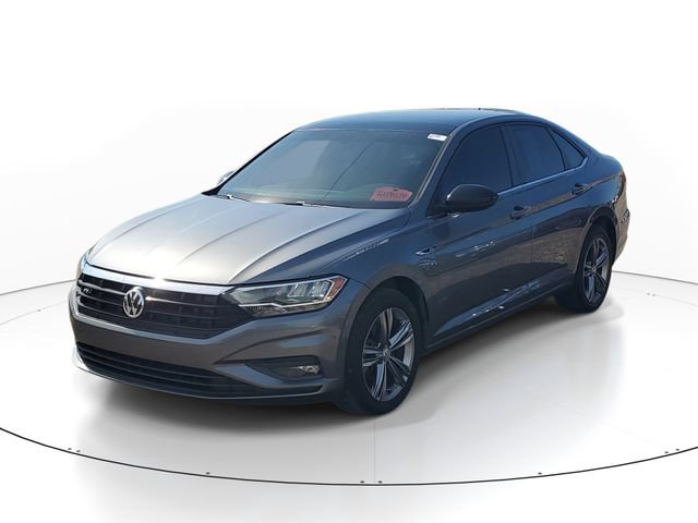 Used 2019 Volkswagen Jetta R-Line w/ R-Line Cold Weather Package FWD image 2