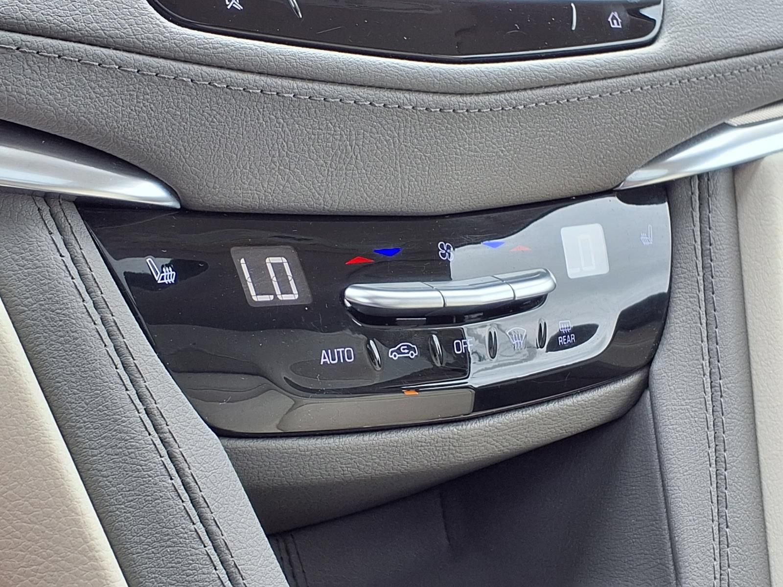 Used 2024 Cadillac XT5 Premium Luxury w/ LPO, Floor Liner Package FWD image 25