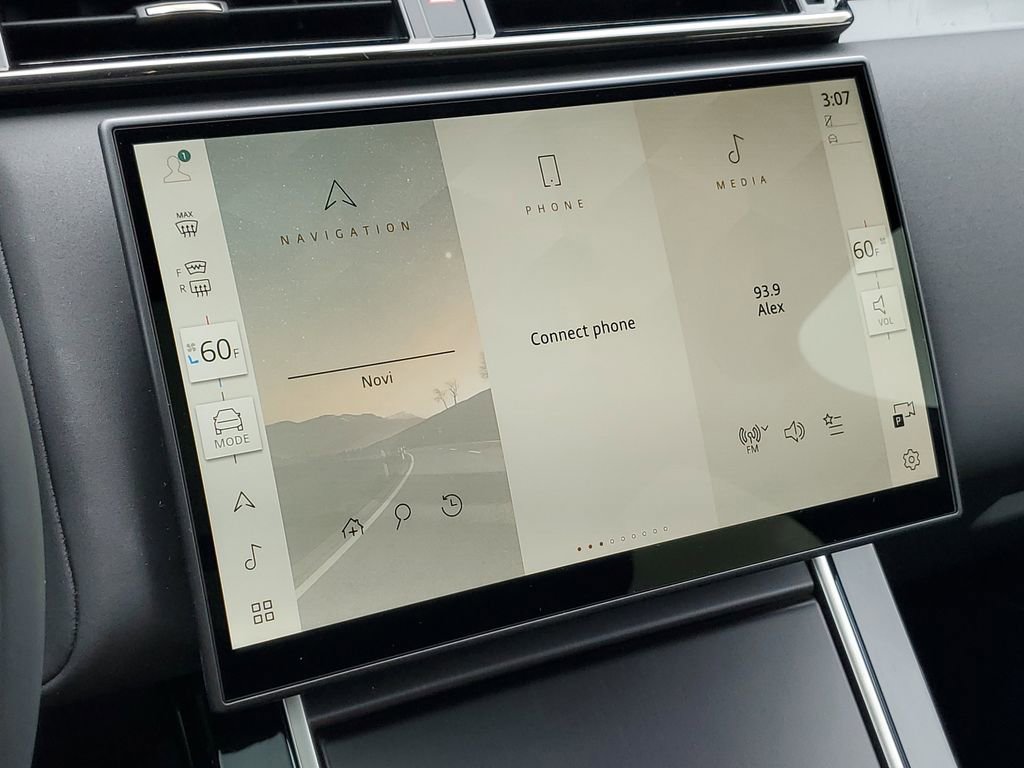 New 2026 Land Rover Range Rover Velar Dynamic SE image 22