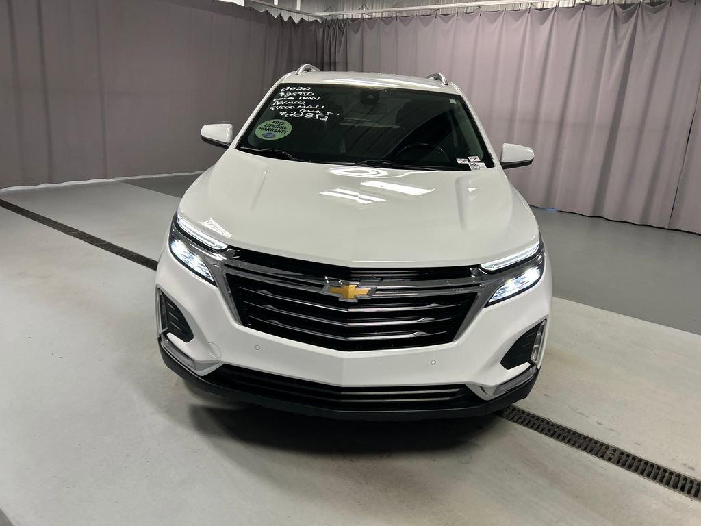 Used 2022 Chevrolet Equinox Premier image 2