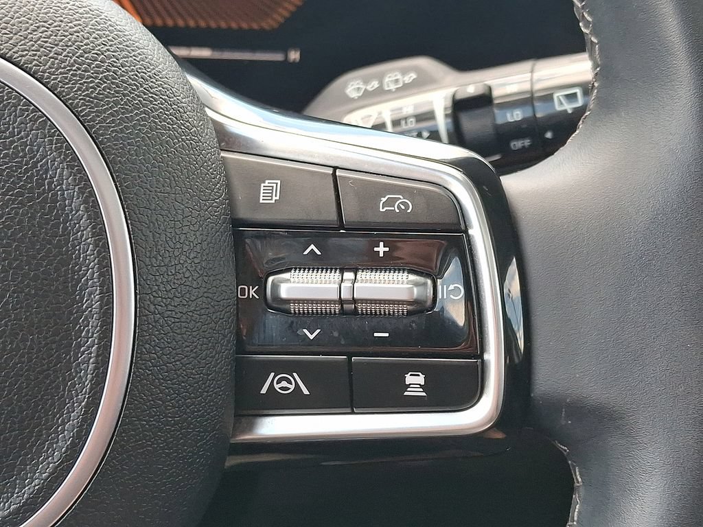 Certified 2024 Kia Sorento X-Line EX AWD/4WD image 10
