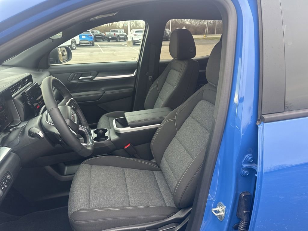 Used 2026 GMC Terrain Elevation image 13