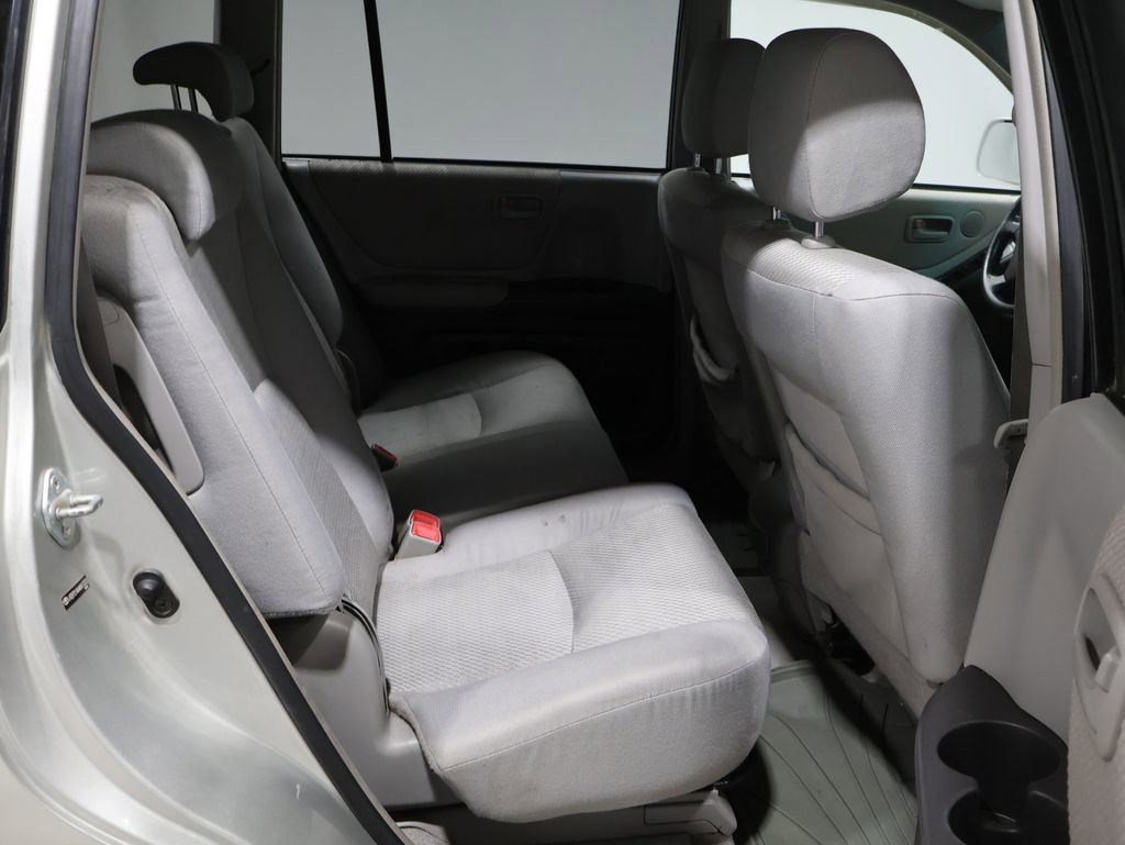 Used 2004 Toyota Highlander V6 image 23