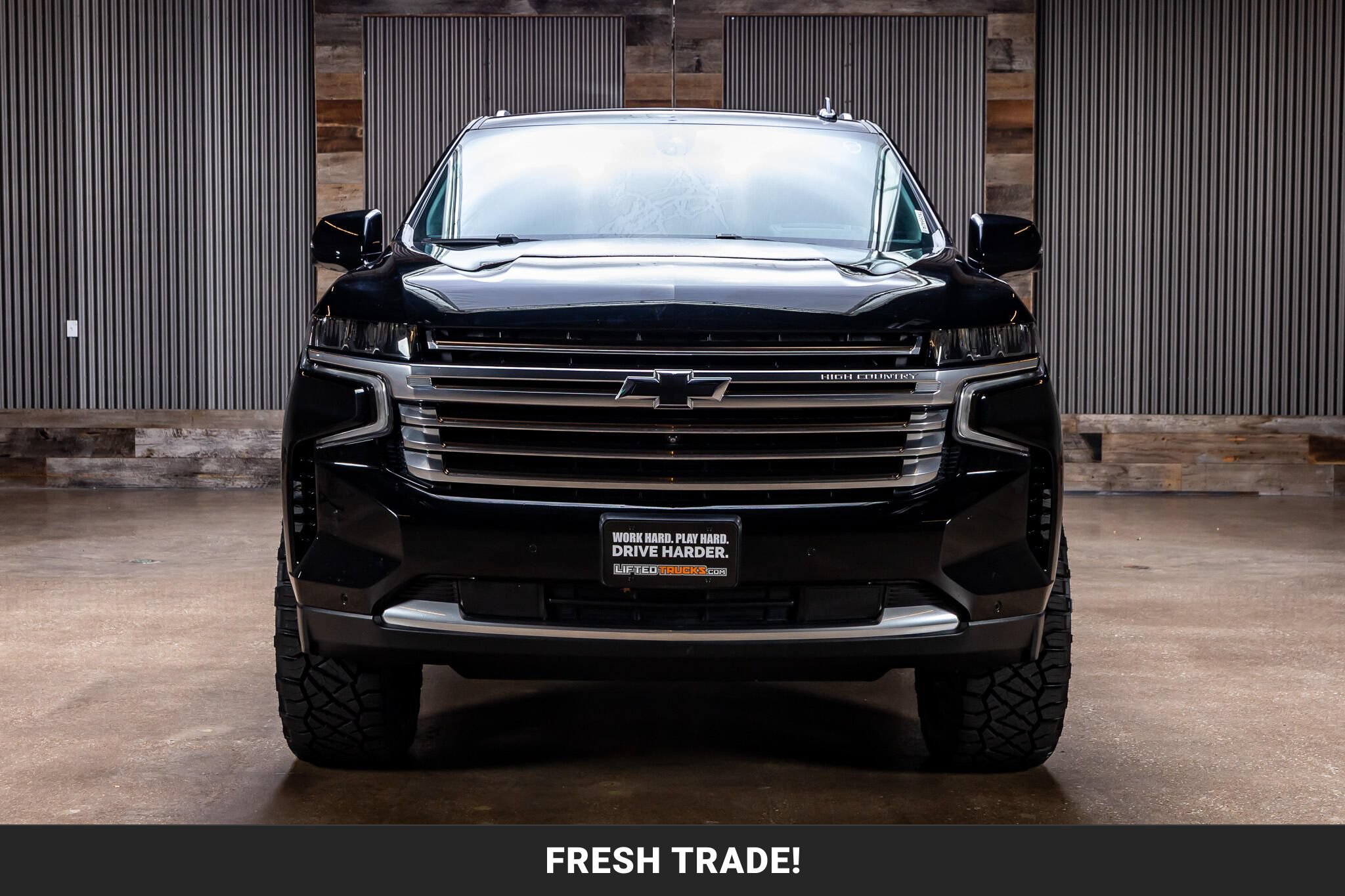 Used 2022 Chevrolet Suburban High Country w/ Max Trailering Package AWD/4WD image 3