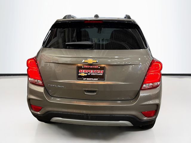 Used 2022 Chevrolet Trax LT w/ LT Convenience Package image 7