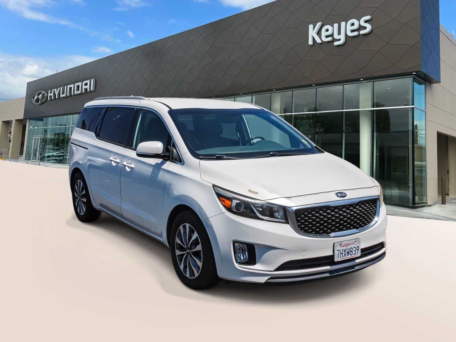 Used 2015 Kia Sedona SX FWD image 3