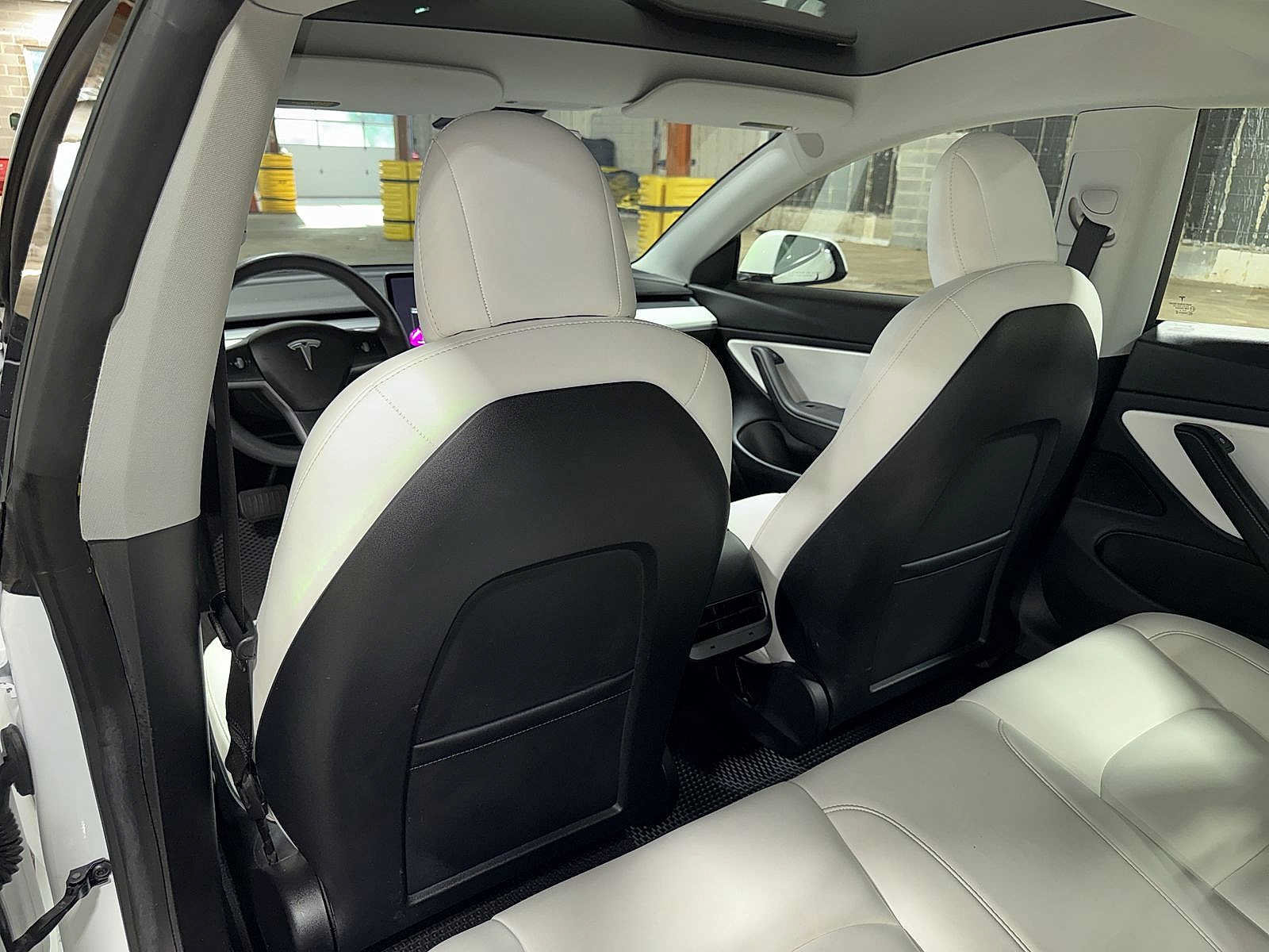 Used 2021 Tesla Model 3 Long Range AWD/4WD image 28