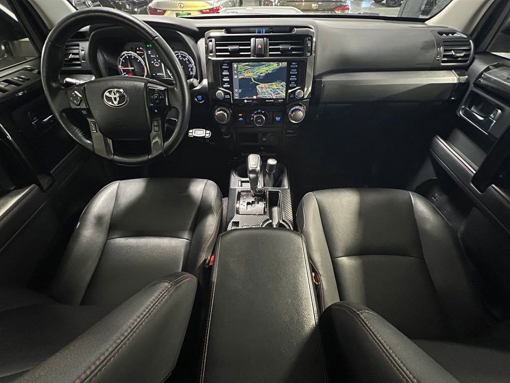 Used 2020 Toyota 4Runner TRD Off-Road Premium w/ Moonroof Package AWD/4WD image 30