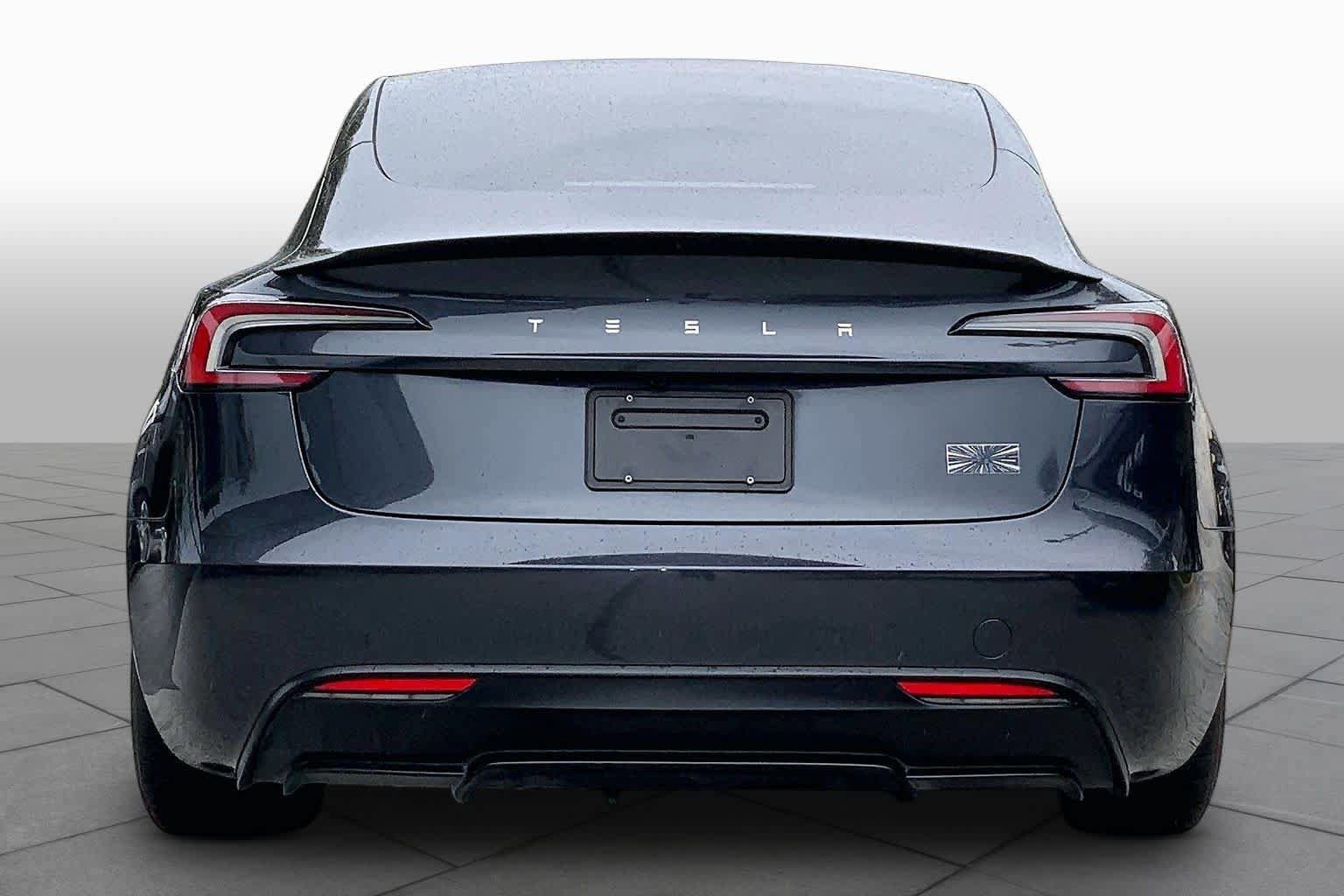 Used 2024 Tesla Model 3 Performance AWD/4WD image 4