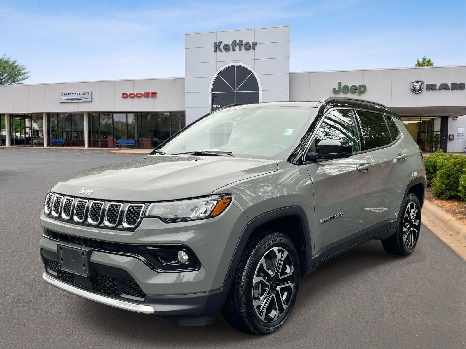 Certified 2024 Jeep Compass Limited w/ Sun and Sound Group AWD/4WD image 1