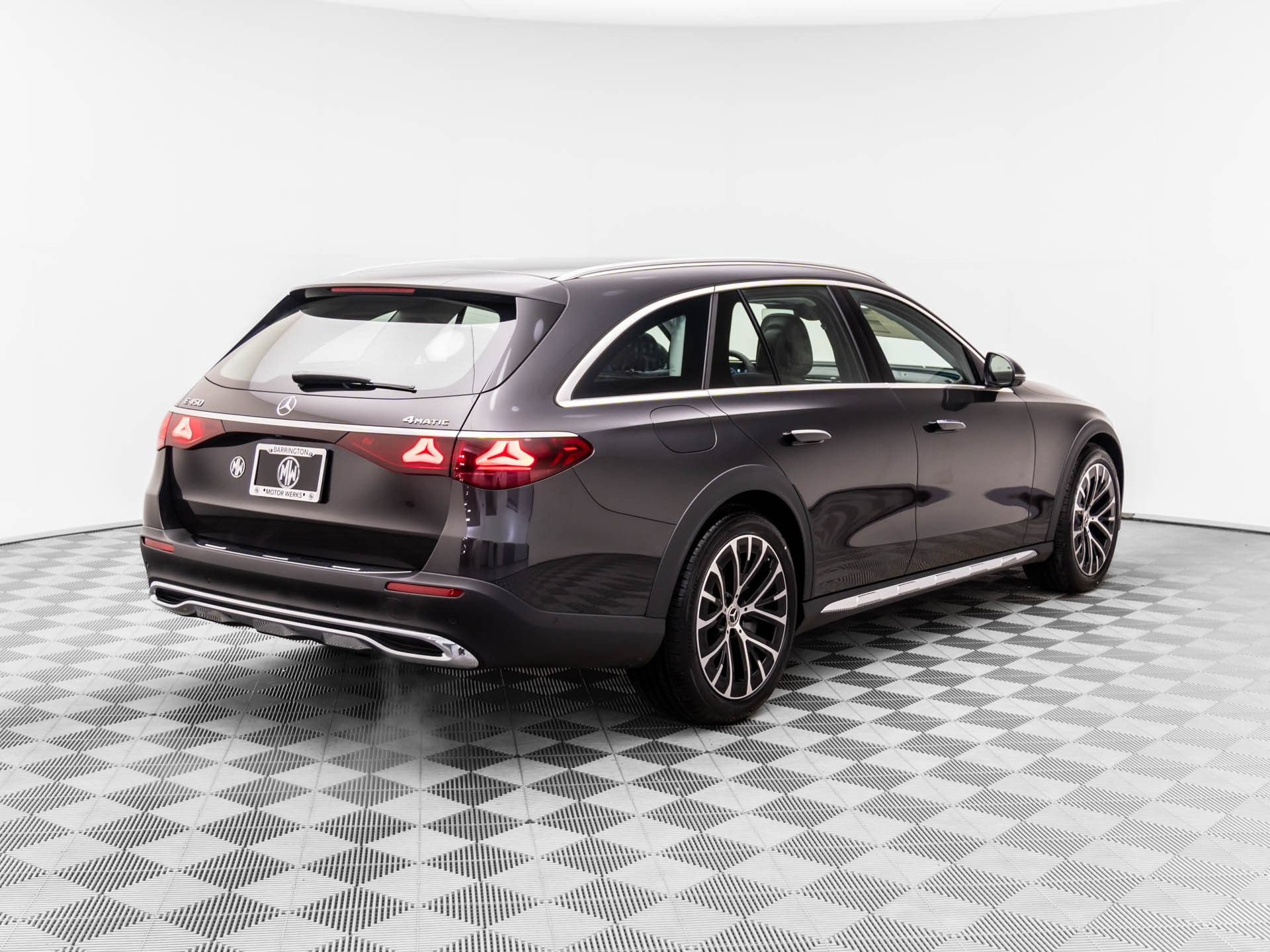 Certified 2025 Mercedes-Benz E 450 4MATIC All-Terrain Wagon image 5