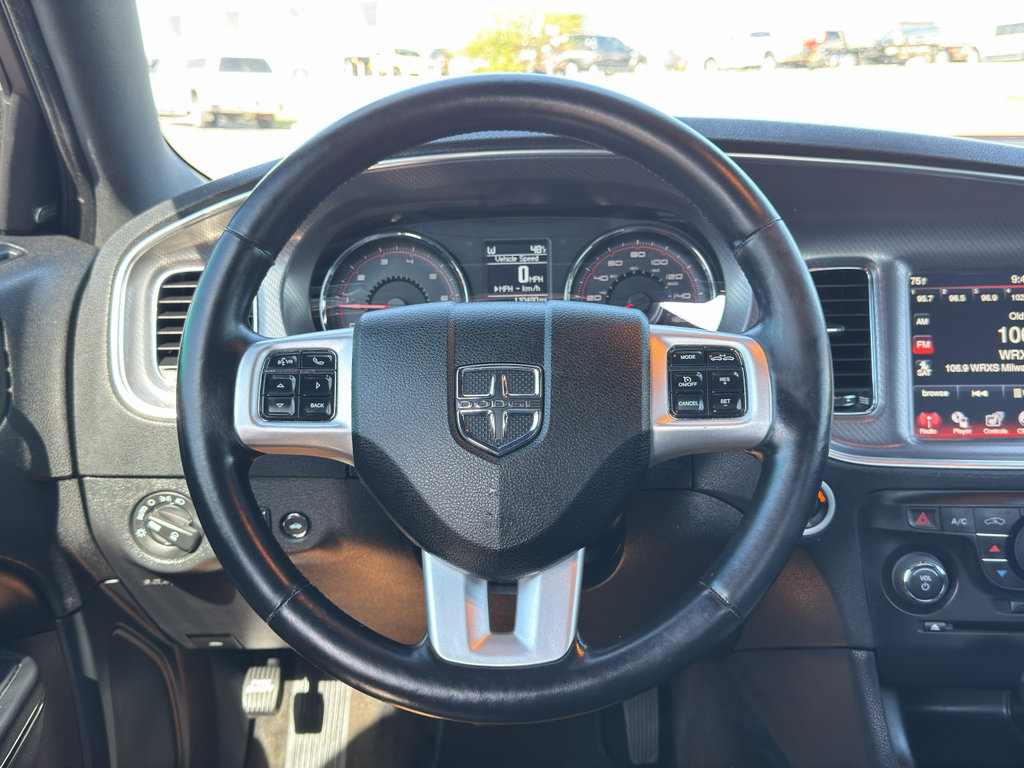 Used 2011 Dodge Charger R/T RWD image 32