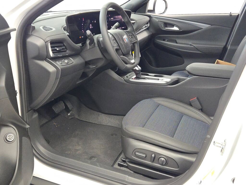 New 2026 Buick Envista Preferred w/ Convenience I Package FWD image 25