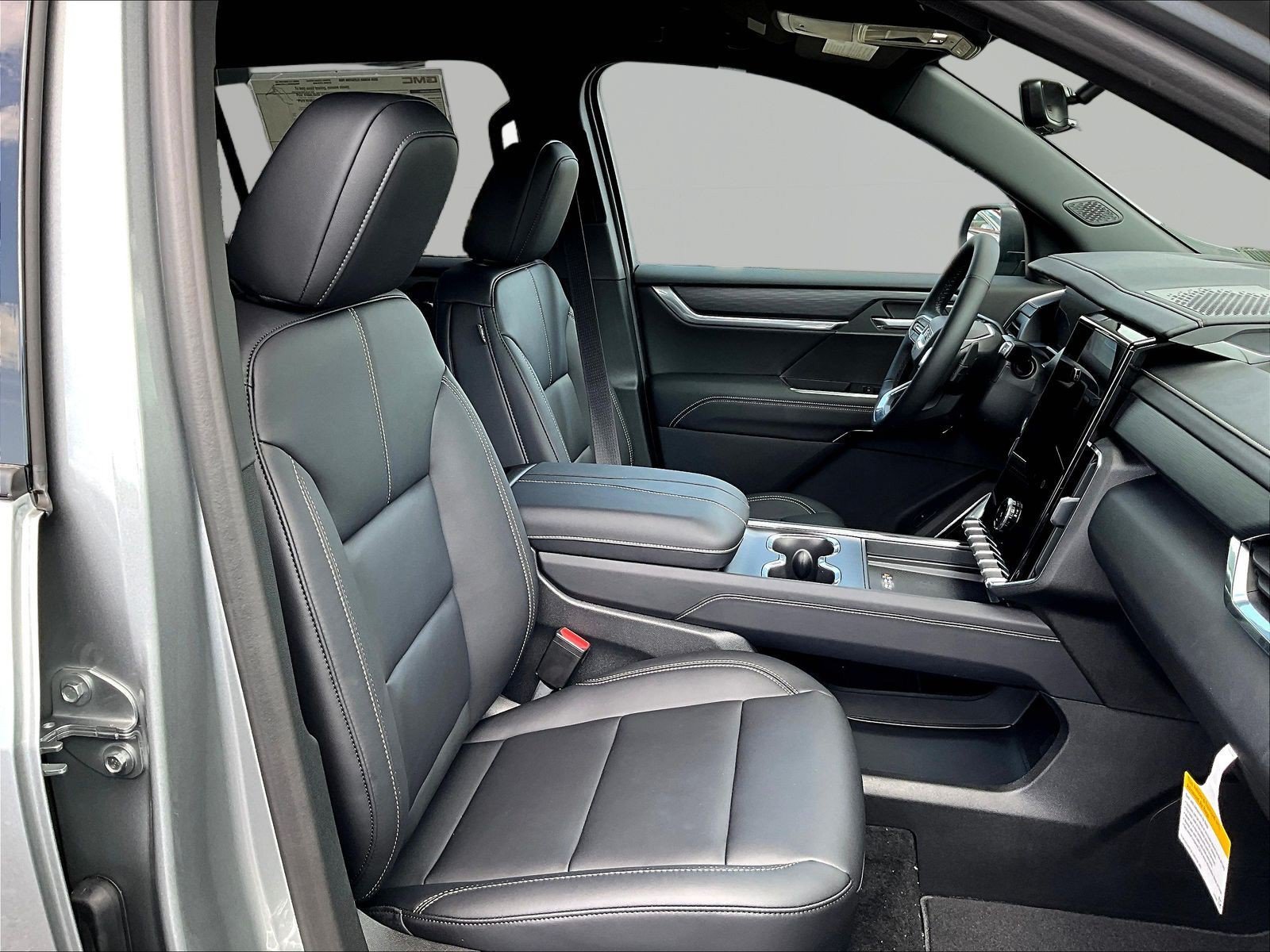 New 2026 GMC Acadia Elevation w/ Elevation Premium Package FWD image 18