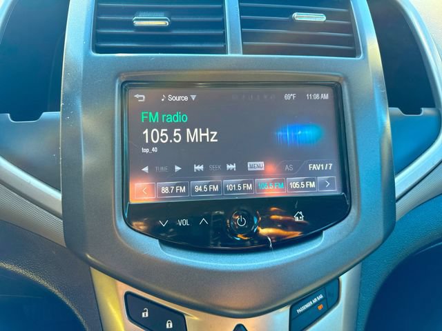 Used 2015 Chevrolet Sonic LT FWD image 13