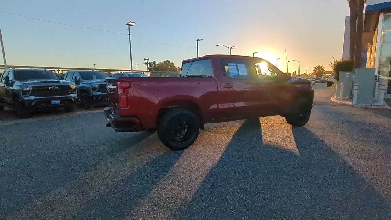 Used 2022 Chevrolet Silverado 1500 RST w/ Z71 Off-Road Package AWD/4WD image 8