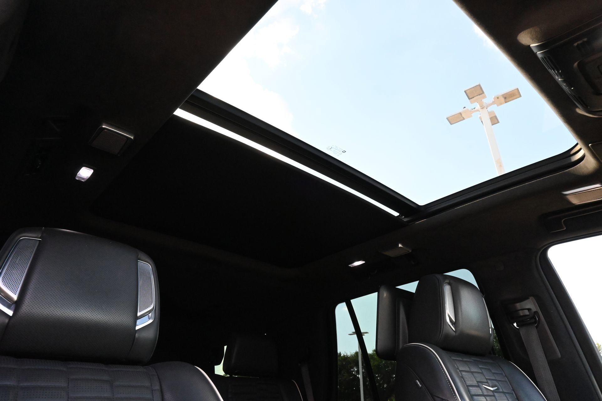 Used 2023 Cadillac Escalade Sport Platinum w/ LPO, ONYX Package RWD image 26
