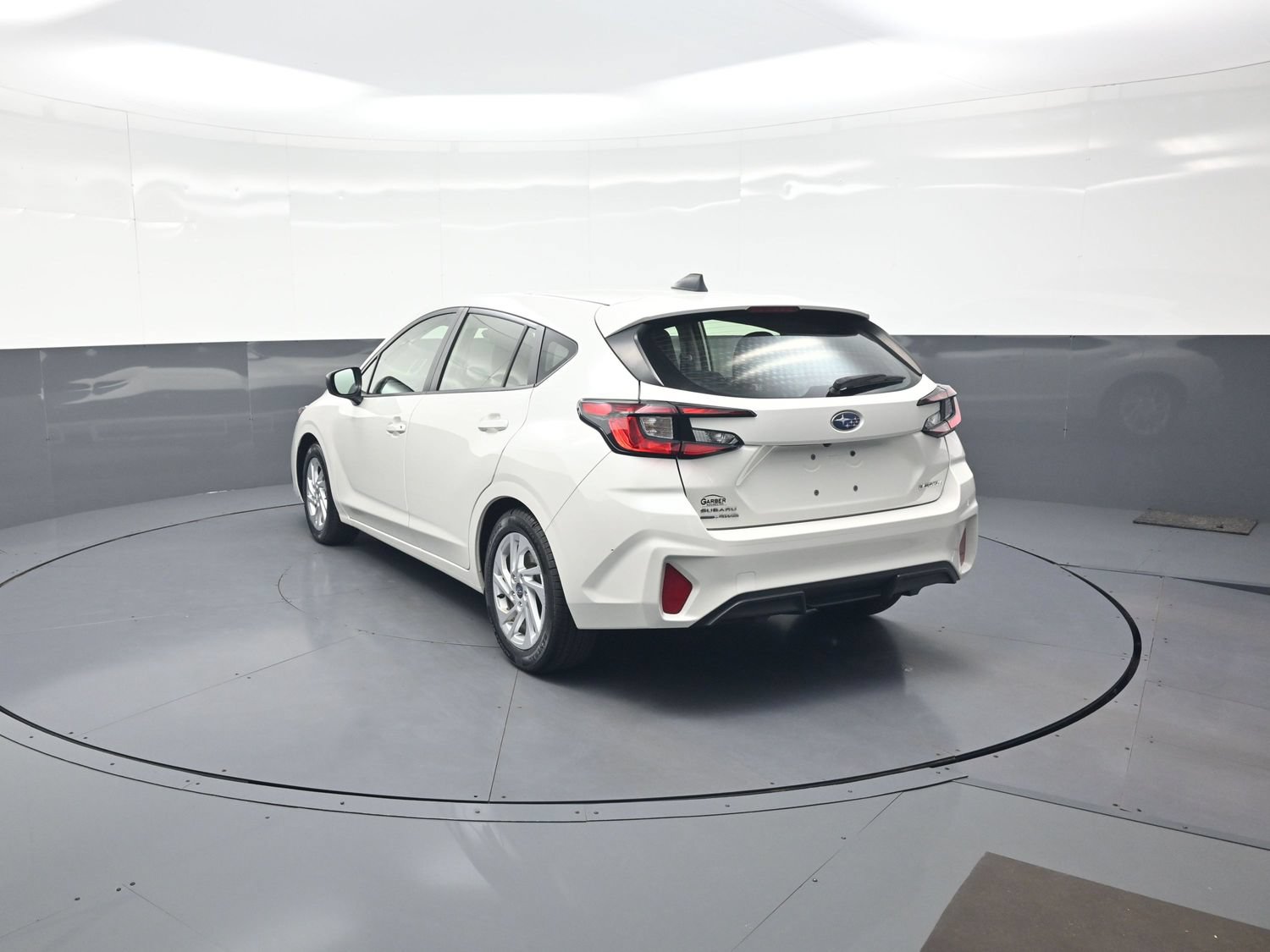 Used 2024 Subaru Impreza 2.0i AWD/4WD image 5