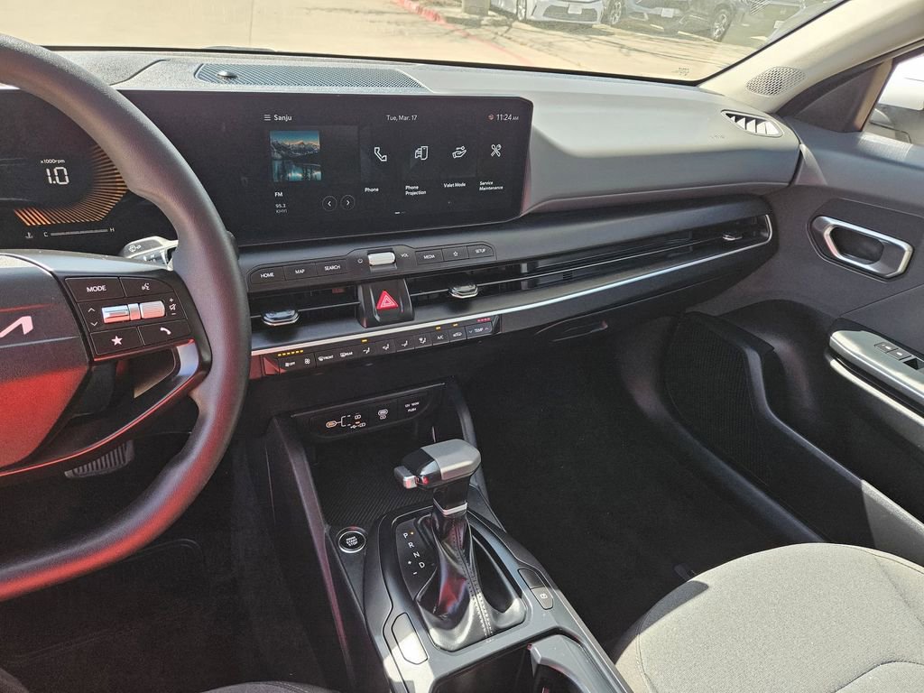 Used 2025 Kia K4 LXS image 20