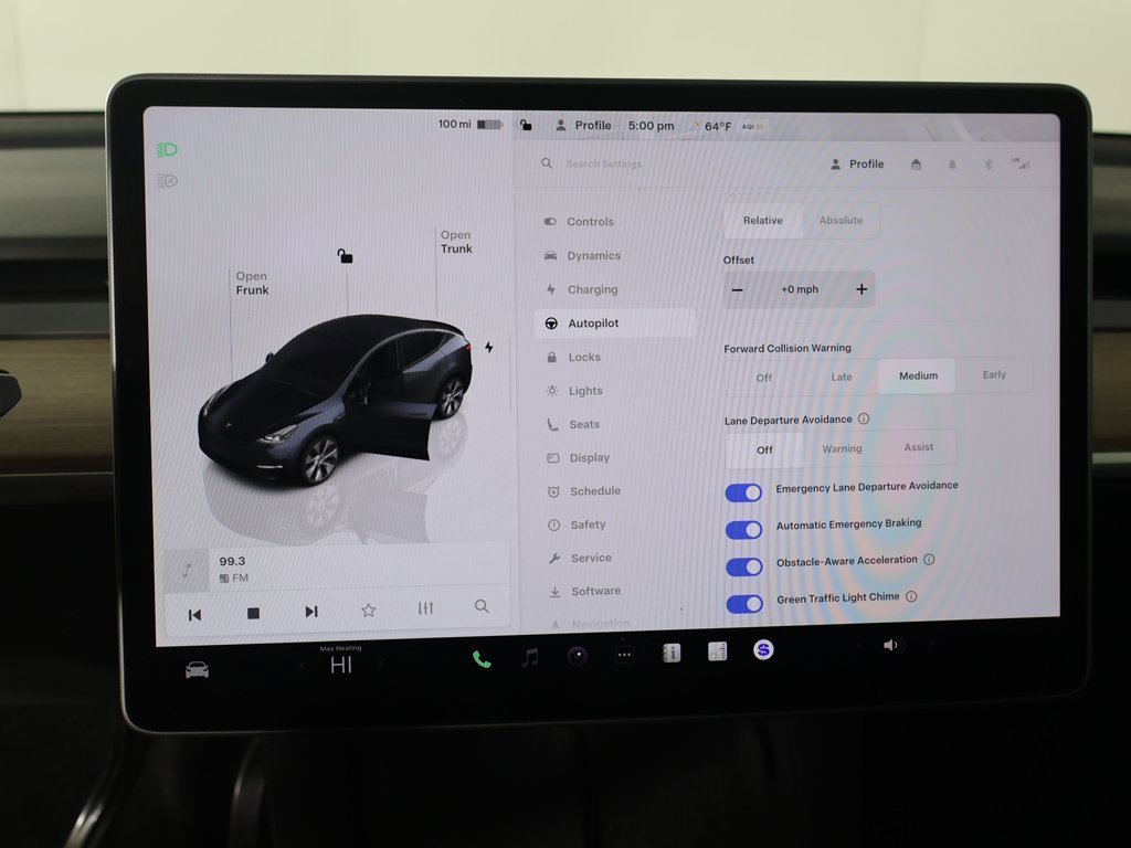 Used 2024 Tesla Model Y Long Range image 47