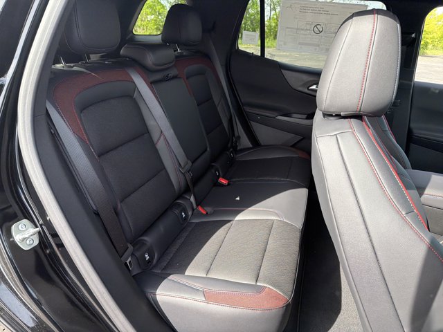 New 2026 Chevrolet Equinox RS w/ Convenience Package III AWD/4WD image 28
