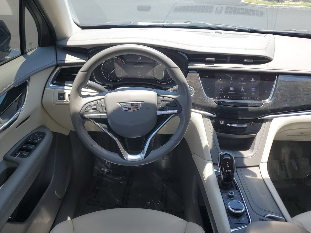Certified 2022 Cadillac XT6 Premium Luxury AWD/4WD image 18