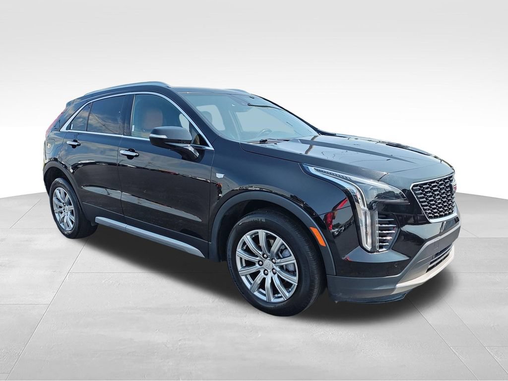 Used 2023 Cadillac XT4 Premium Luxury AWD/4WD image 7