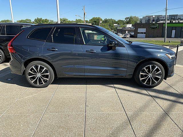 Certified 2023 Volvo XC60 B5 Plus w/ Climate Package AWD/4WD image 7