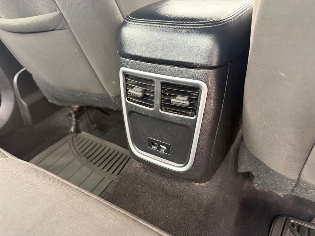 Used 2022 Dodge Charger SXT RWD image 33